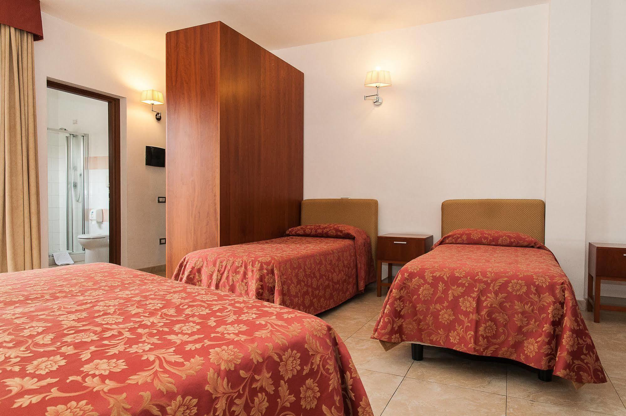 Hotel Demar أولبيا المظهر الخارجي الصورة